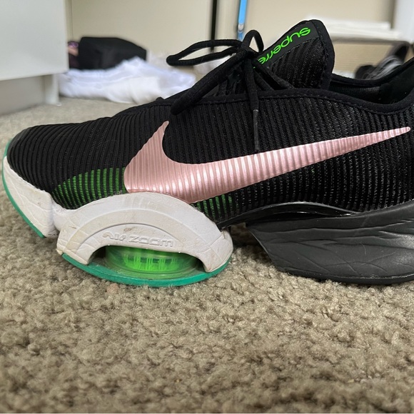 NIKE AIR ZOOM SuperRep 2 size 6 - Picture 5 of 9